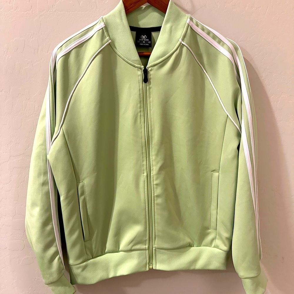 **Jian Wang Retro-Style Track Jacket (Size Large)**